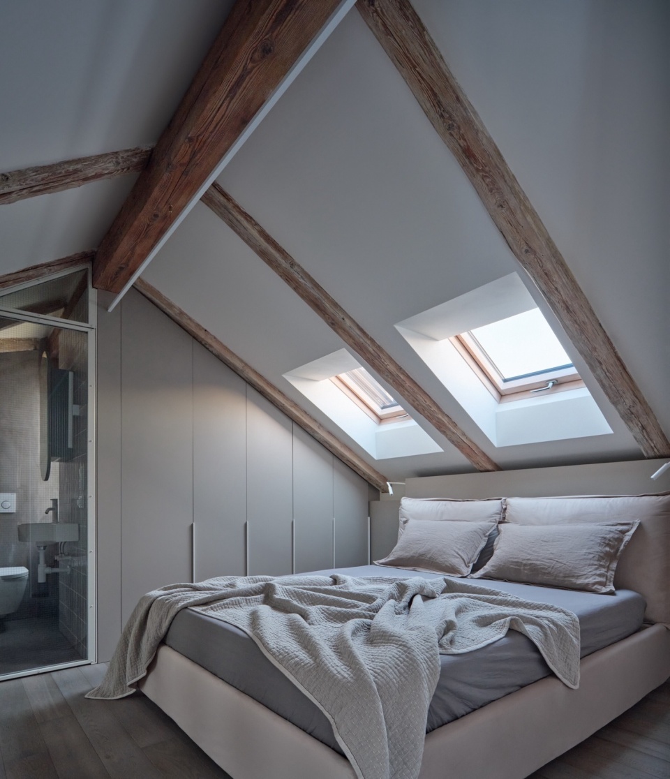 Arbes Square Apartment by Formafatal