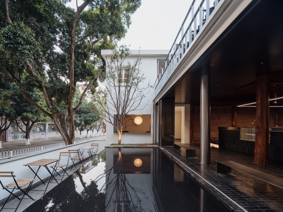 Scented Coffee Baoshan by No 10 Architects