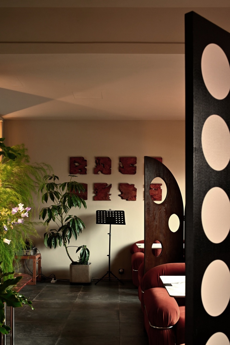 Sogno Mondo Fuxing North Road Store by SAN SHAN DESIGN