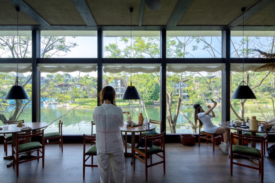 WX Building Design on CPI Island Luhu Lake by Palimpsest