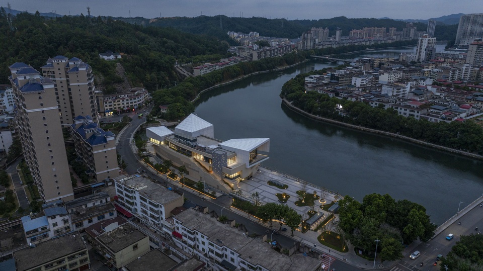 jiangxi shangyou urban art innovation center by dimu design