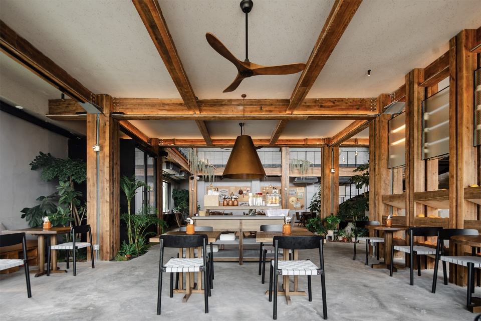 leban restaruant by mos design
