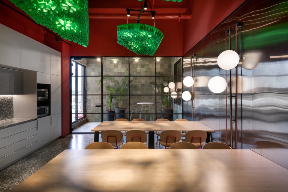 TEL AD by BDM Architects YET Architecture