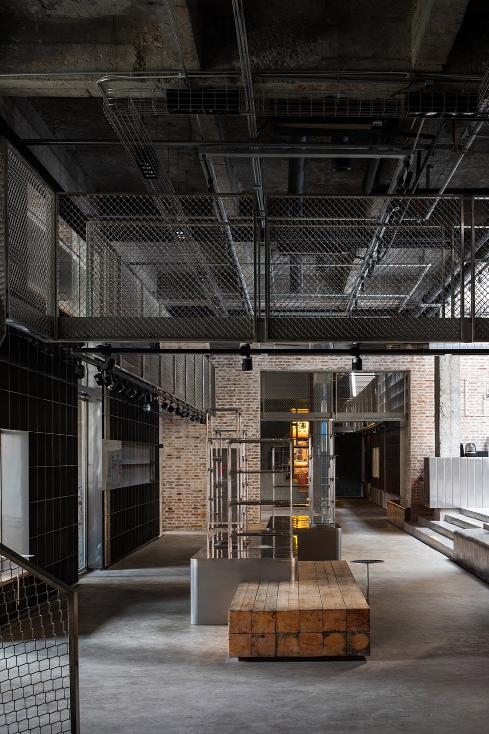 Tianwu Yousuo Shanghai by Benzhe Architecture