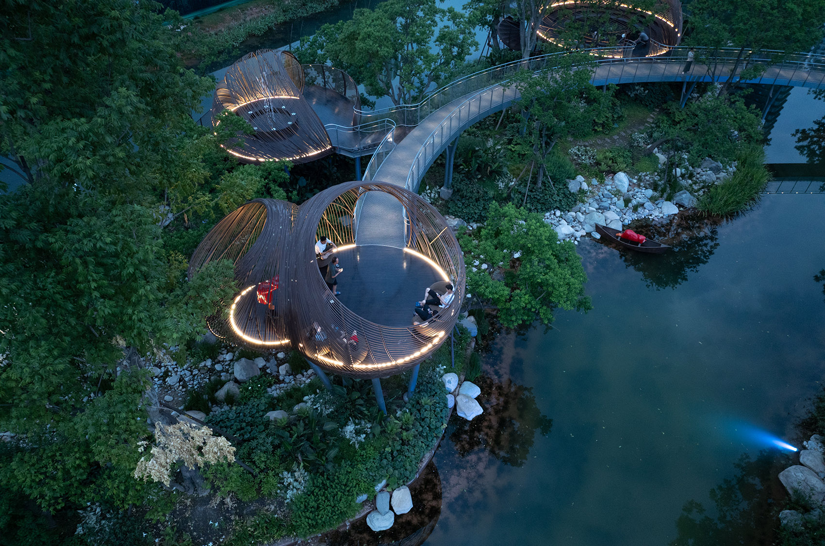 Paddleboat Park, Chengdu Luxelake Eco-city by WTD GROUP - 谷德设计网