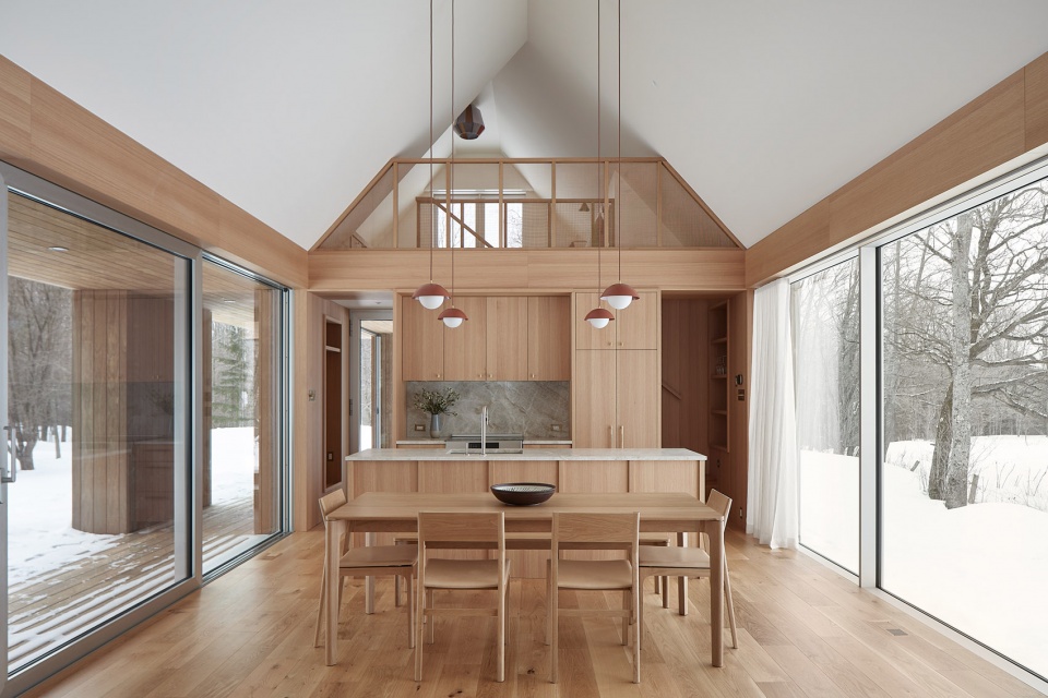 house on the pond by atelier echelle