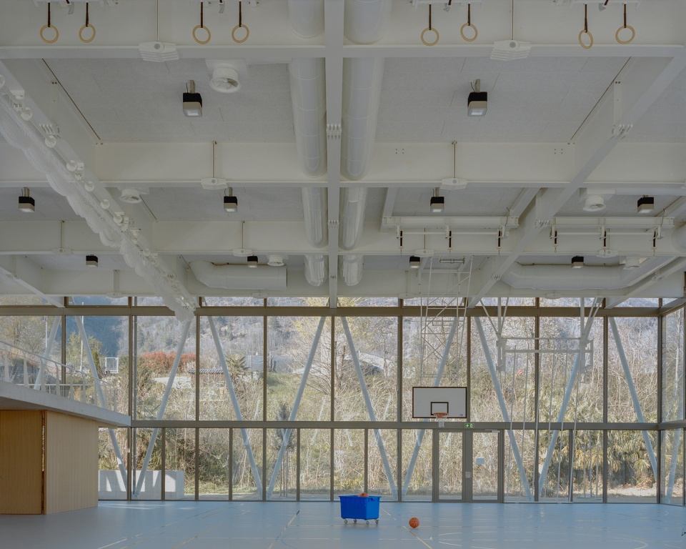 terre di pedemontes sport hall by the dematte fontana studio