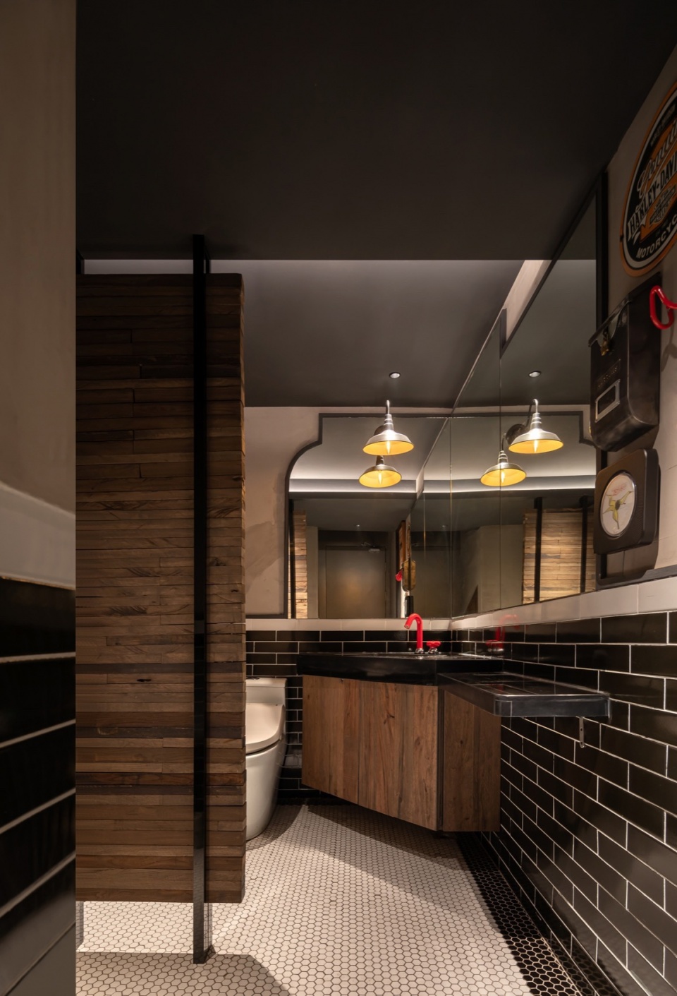 Chimney Bar by Fununit Design More