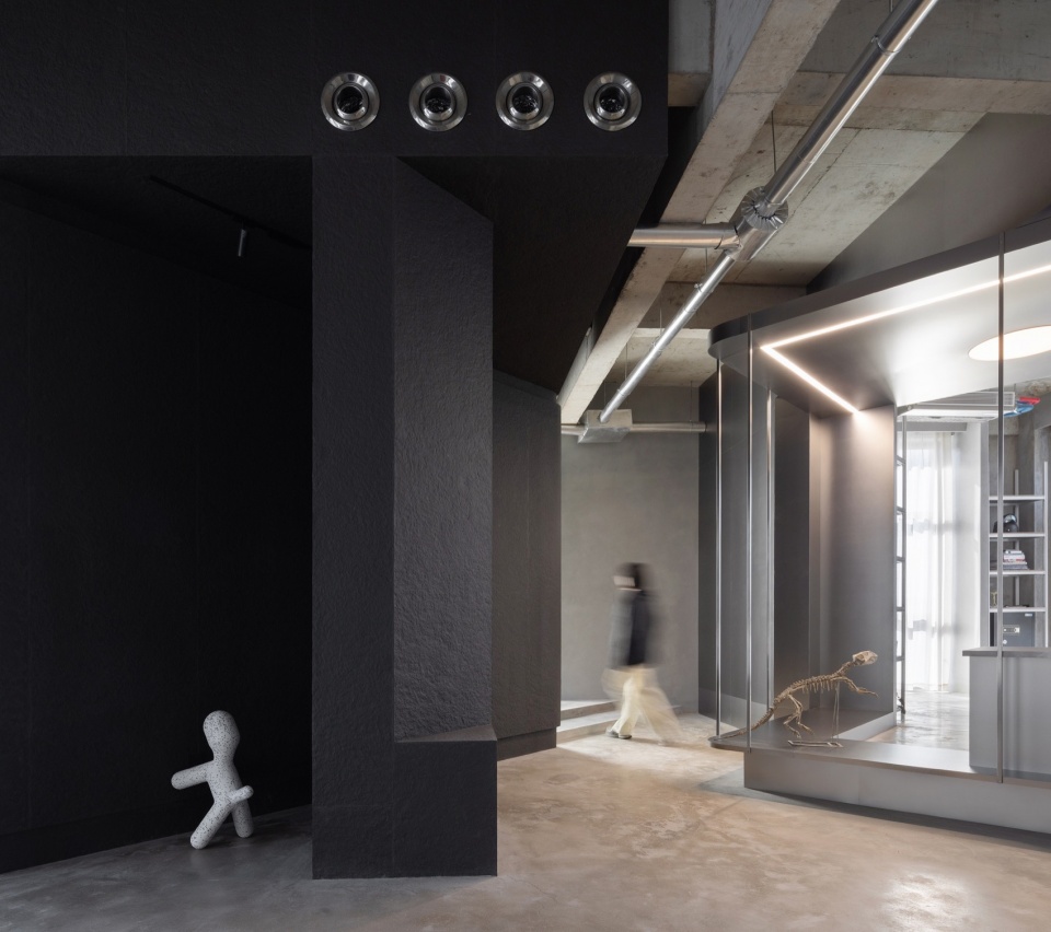 HOUSE OF DAYOU by NonApplicable X FRAME Dayou Geng