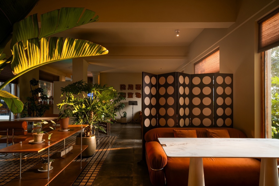 Sogno Mondo Fuxing North Road Store by SAN SHAN DESIGN