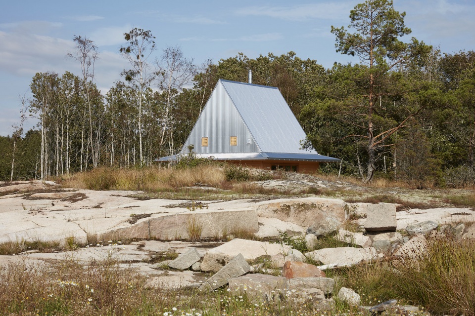 hee house by studio ellsinger