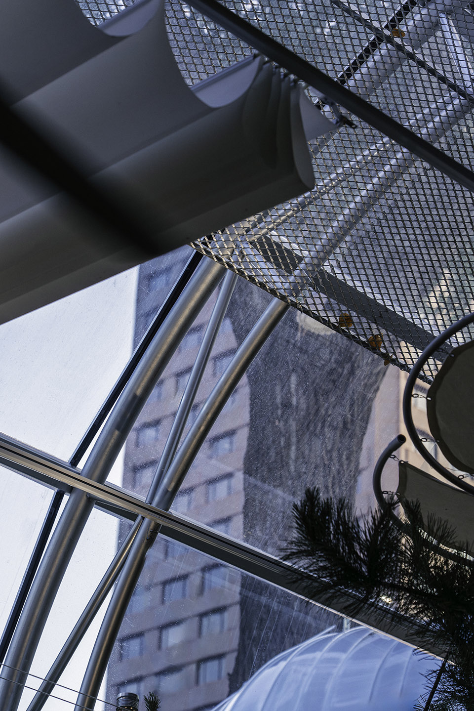metal hands coffee youyi store by sa architects