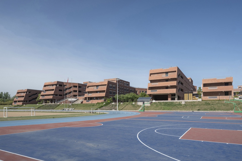 tongtai school by sza design