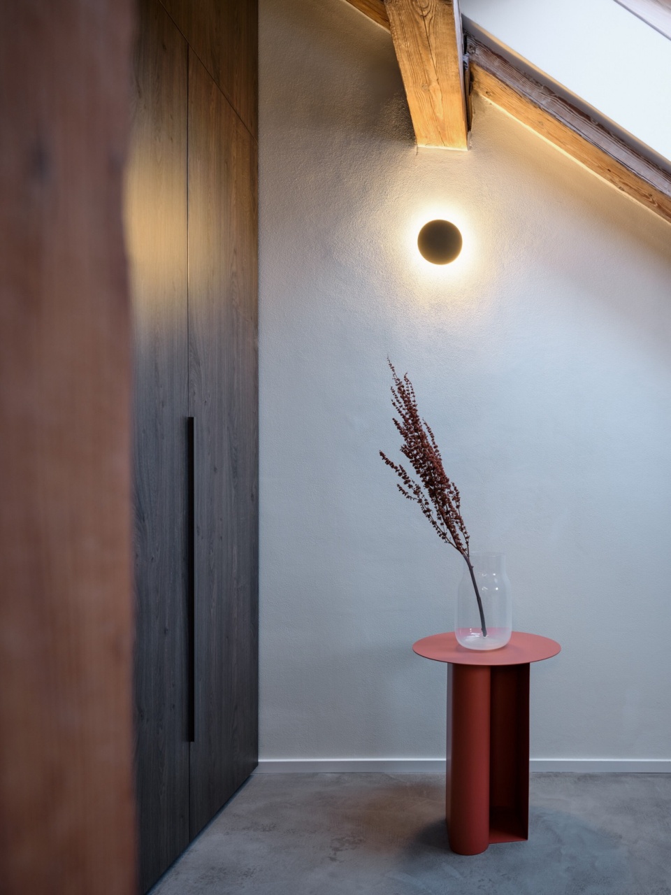 Arbes Square Apartment by Formafatal