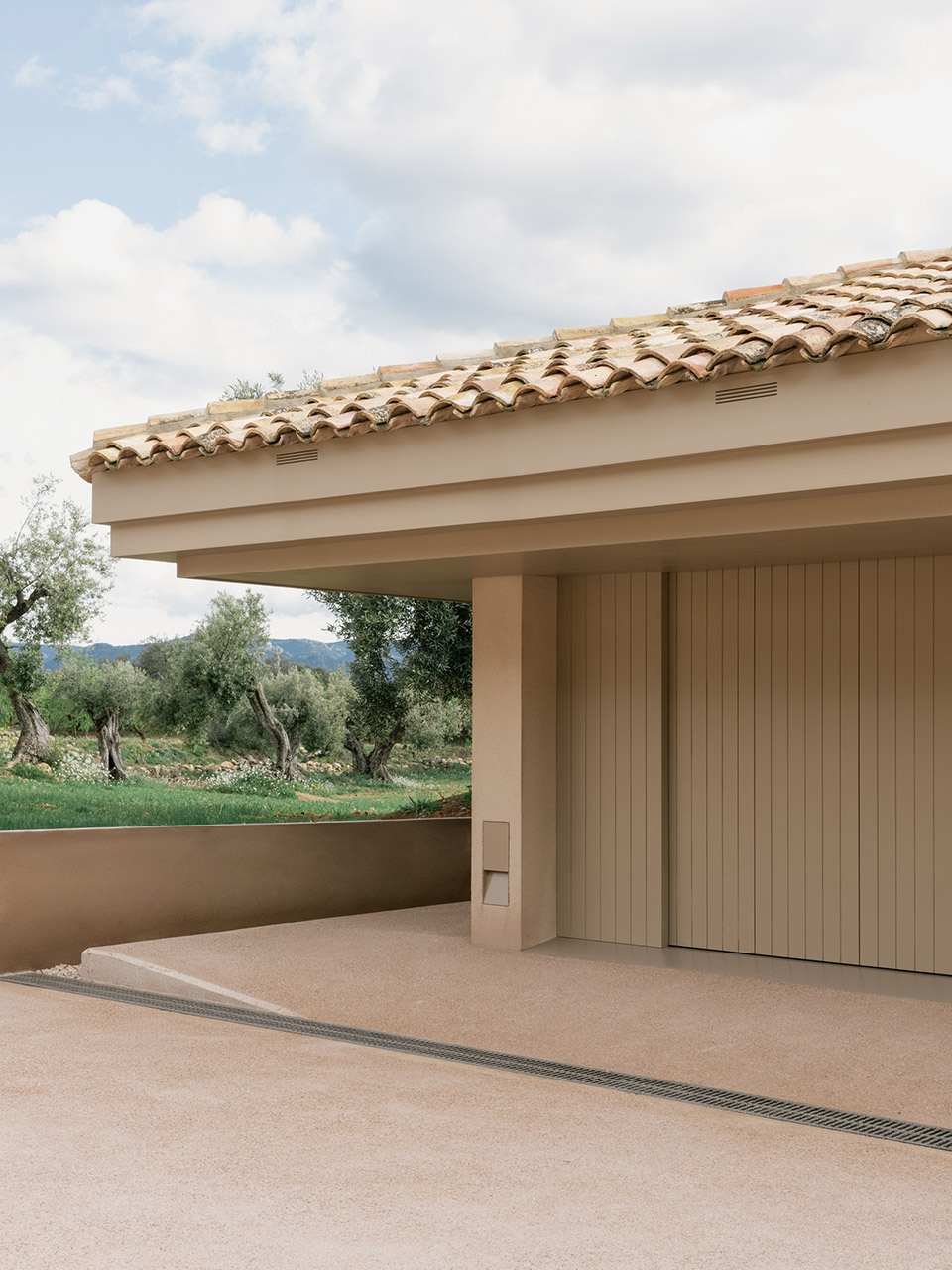 casa ef by mdba architects