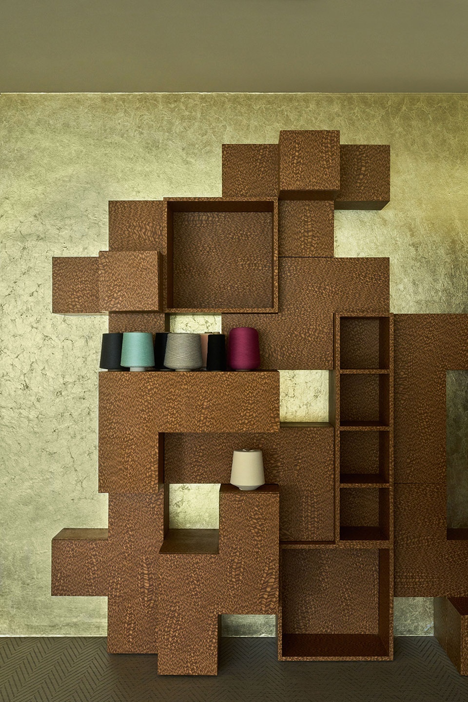fourher fashion studio by bridge lab