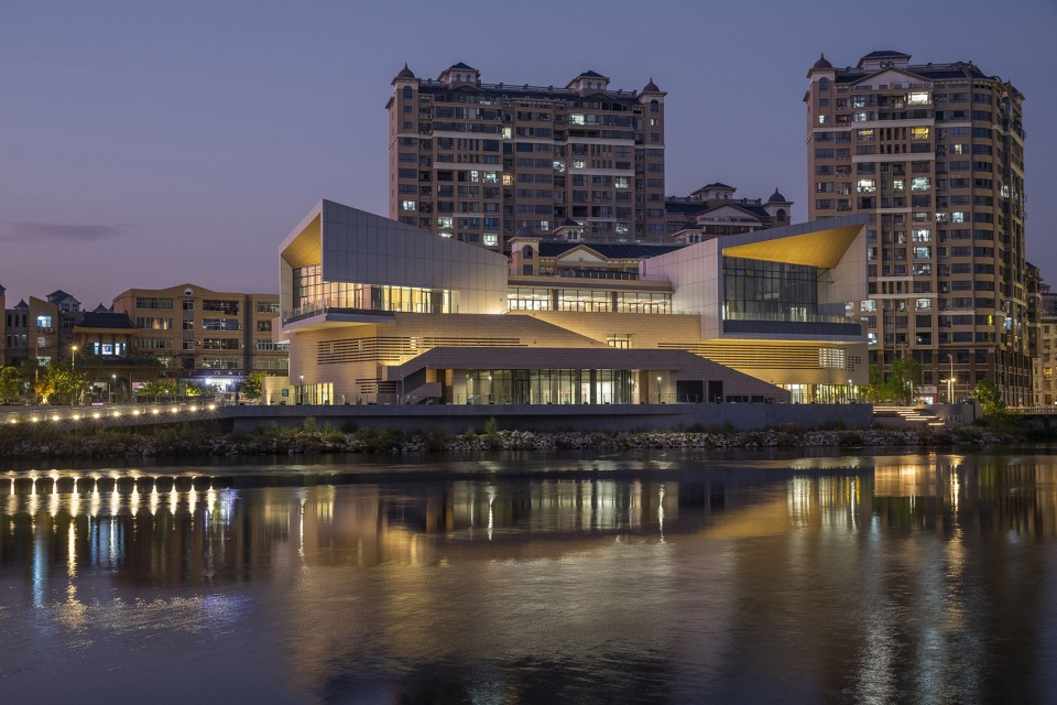 jiangxi shangyou urban art innovation center by dimu design