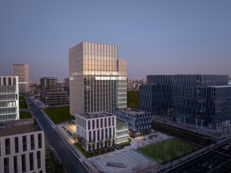 Lingang Group Nanda Digital Intelligence Oasis by Gensler