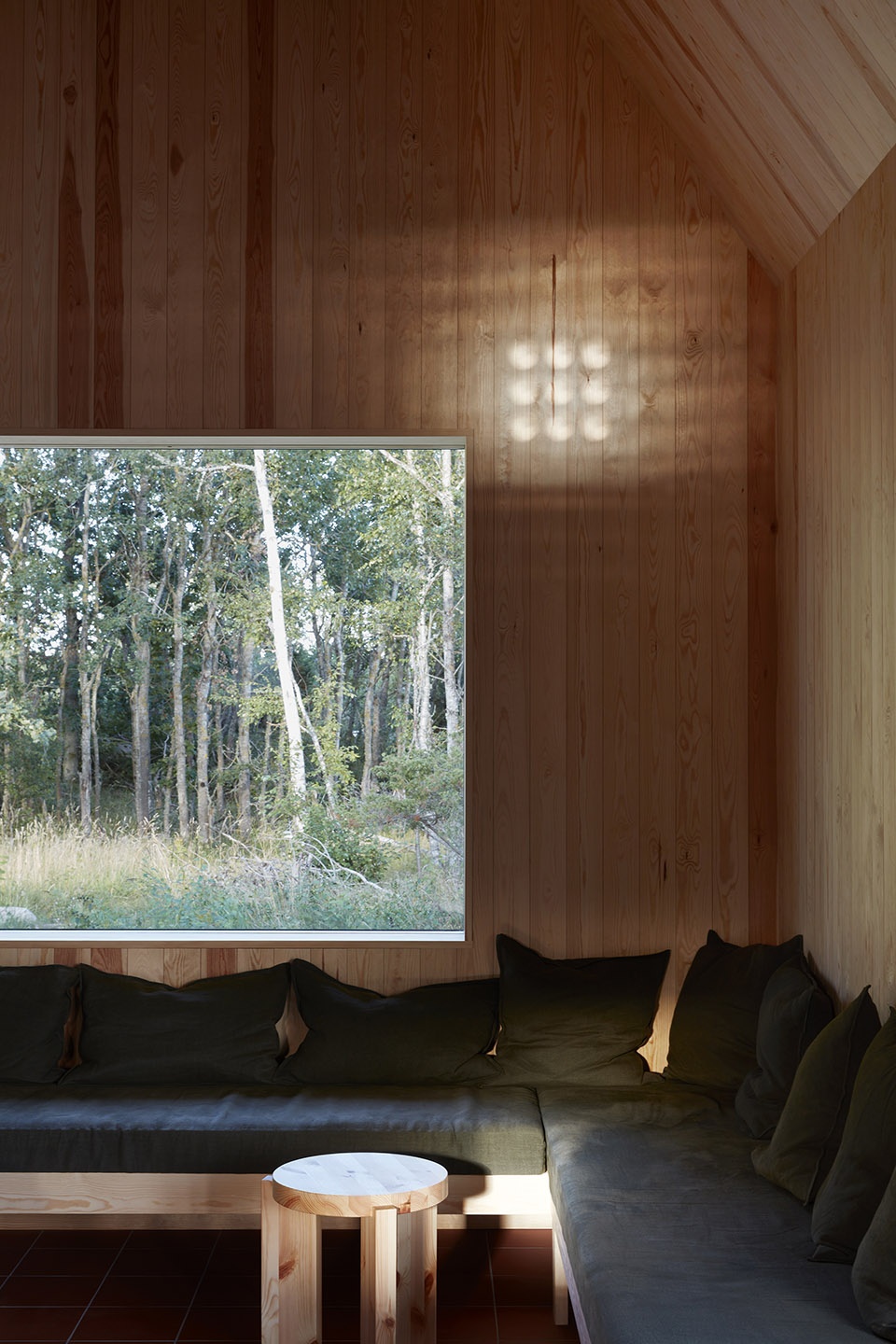 hee house by studio ellsinger