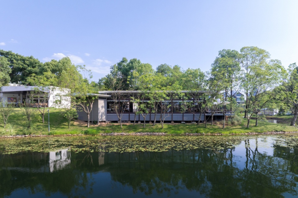 WX Building Design on CPI Island Luhu Lake by Palimpsest