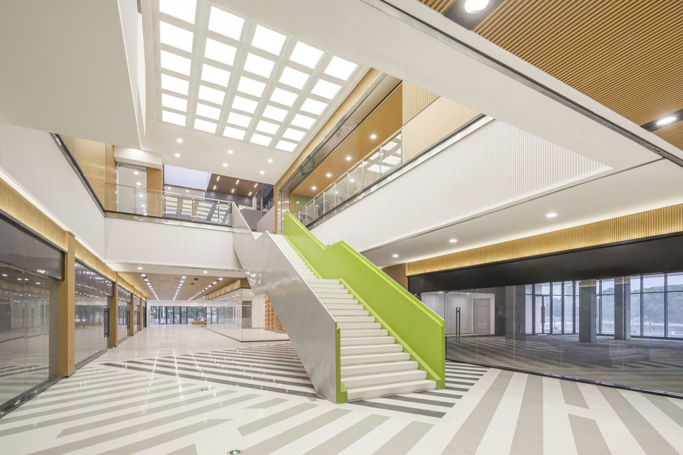 jiangxi shangyou urban art innovation center by dimu design