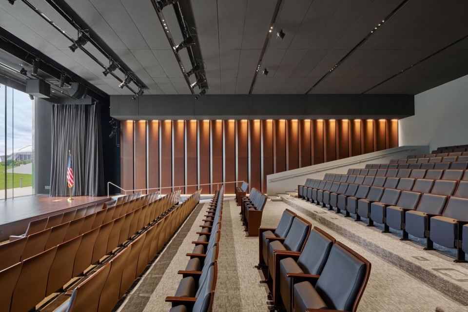 National Medal of Honor Museum Rafael Vinoly Architects
