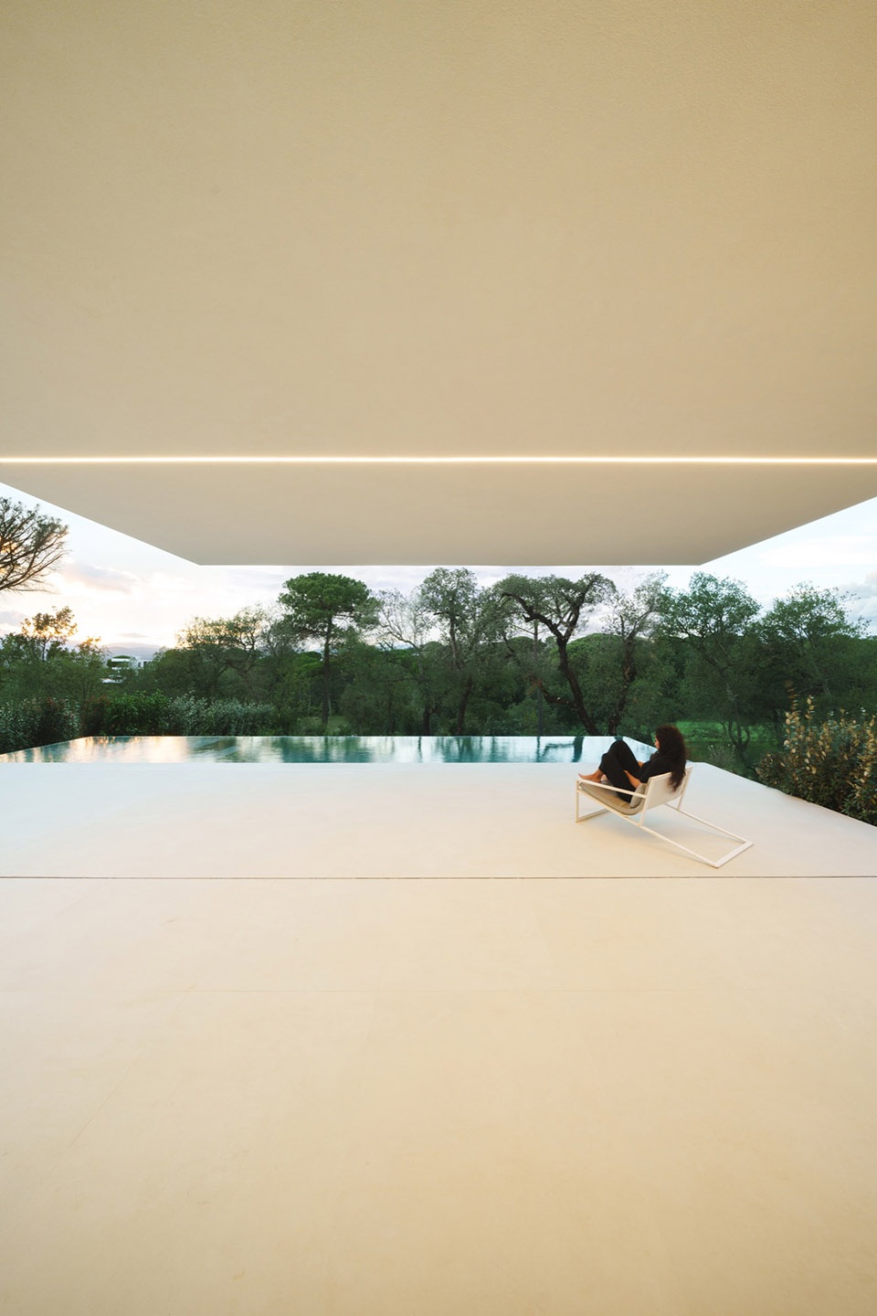 camiral house by fran silvestre arquitectos