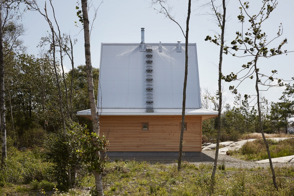 hee house by studio ellsinger