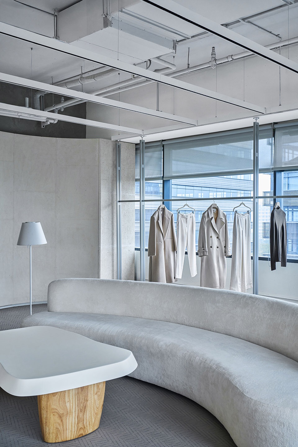 fourher fashion studio by bridge lab