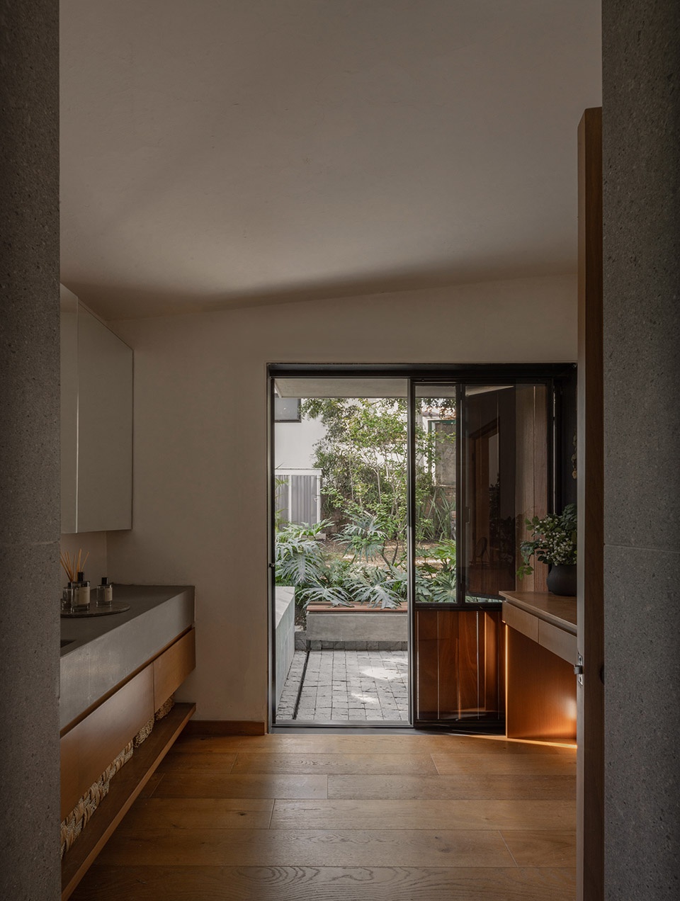 malvas 59 by estudio radillo alba