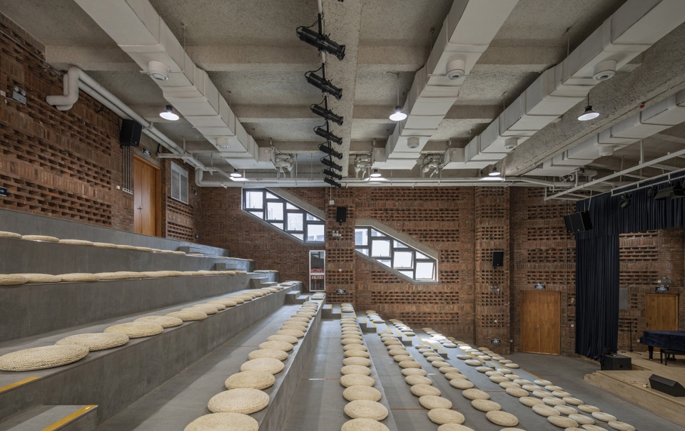 tongtai school by sza design
