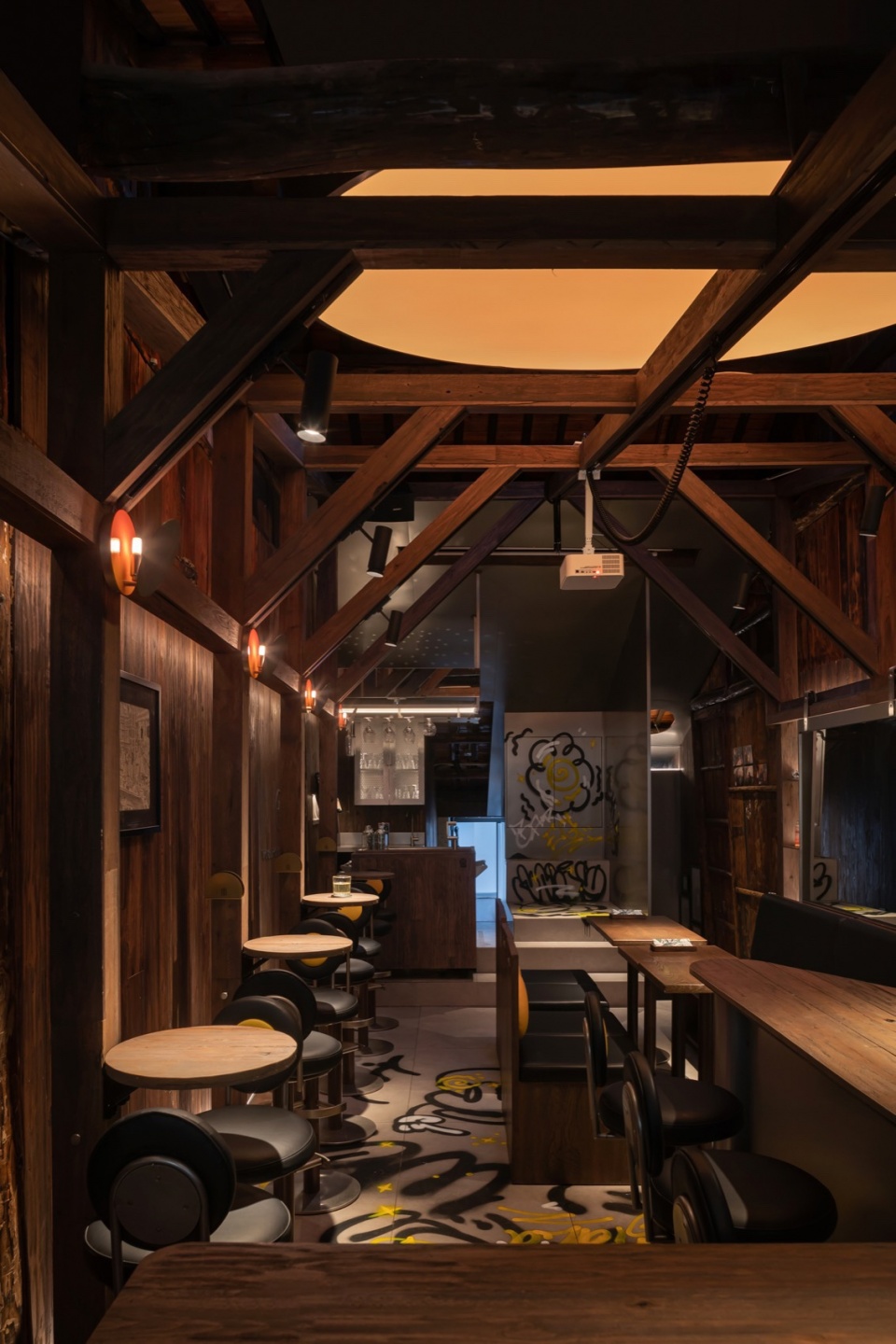Chimney Bar by Fununit Design More