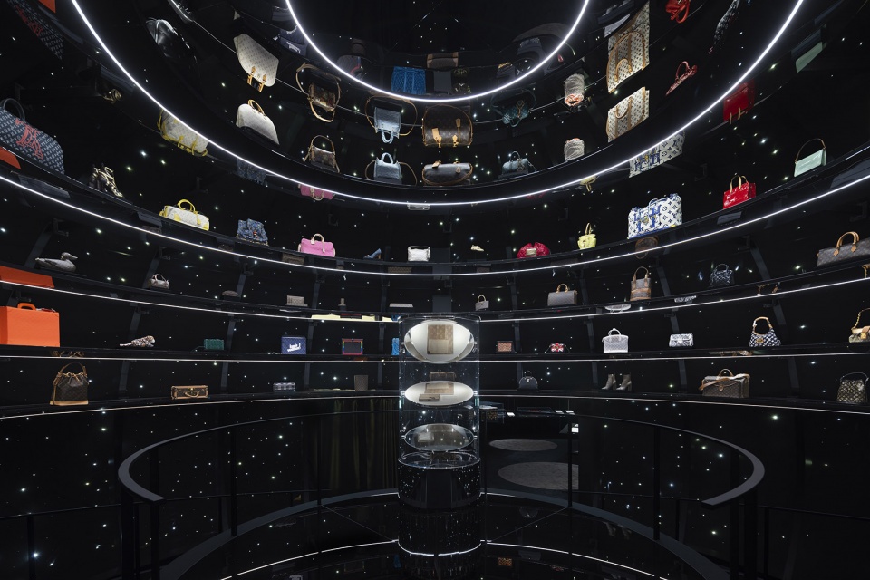 louis vuitton visionary journeys by oma
