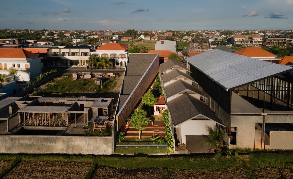 Set N Rise Bali by Studio Kota