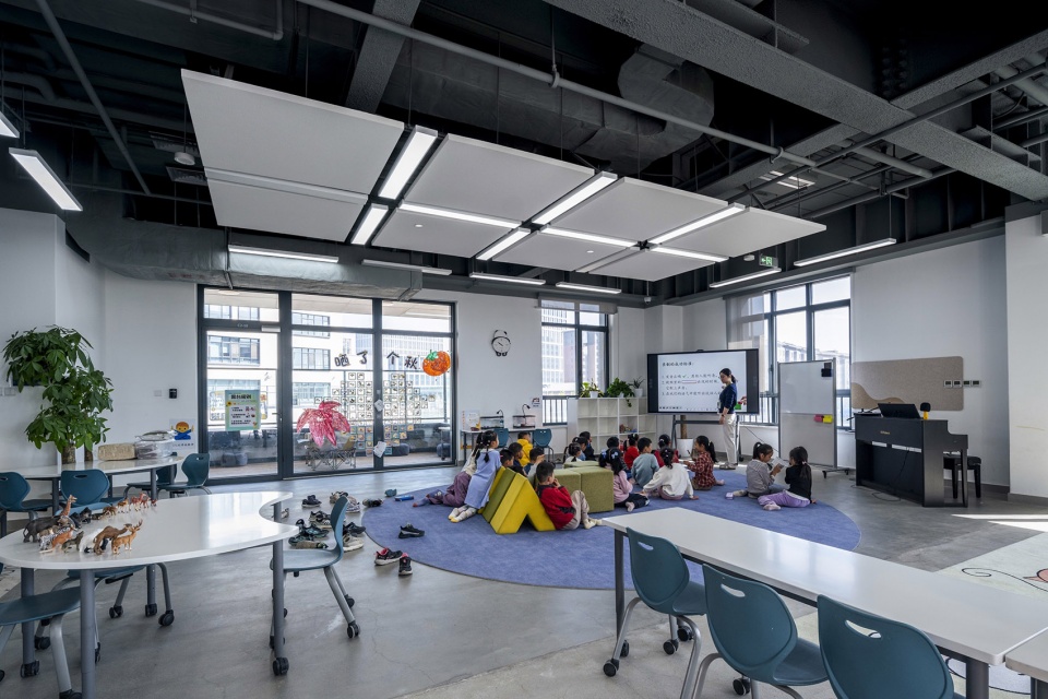 beijing navigation school by education design international inc and cadg facility asia