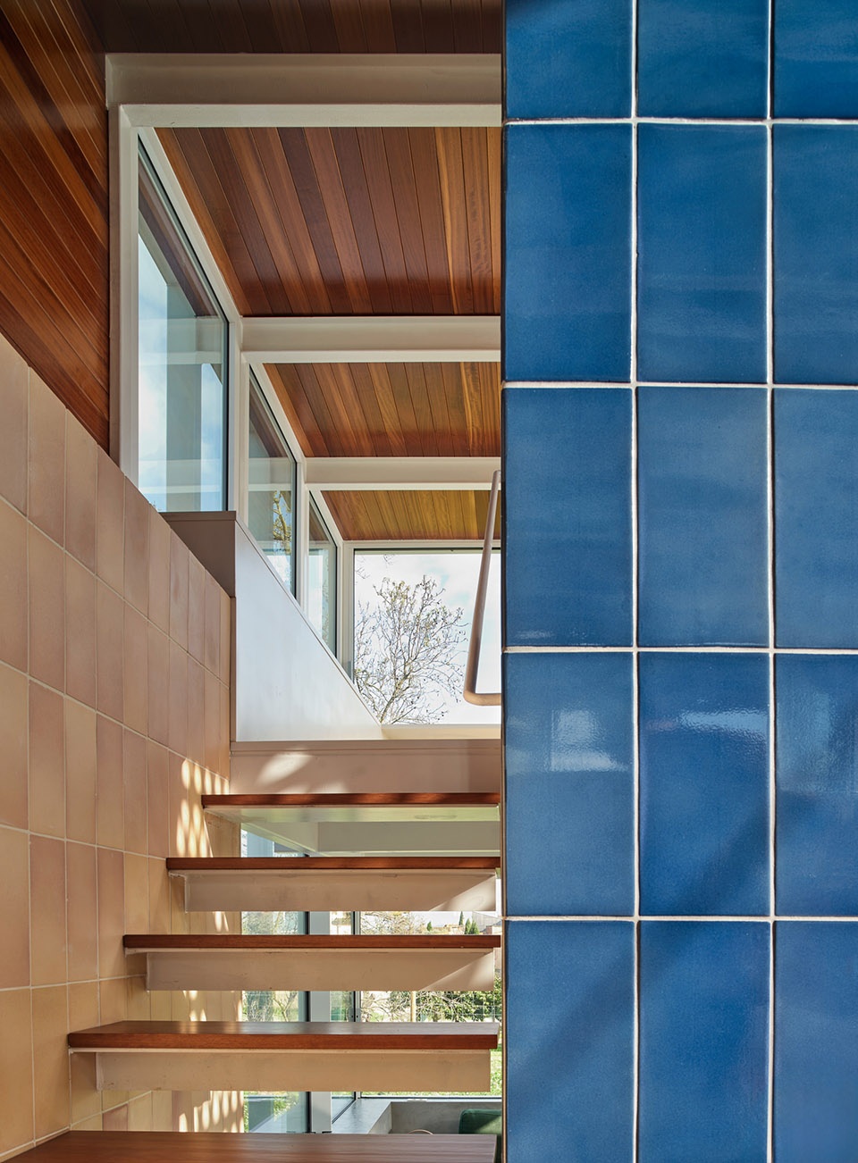 casa tres patis by twobo arquitectura