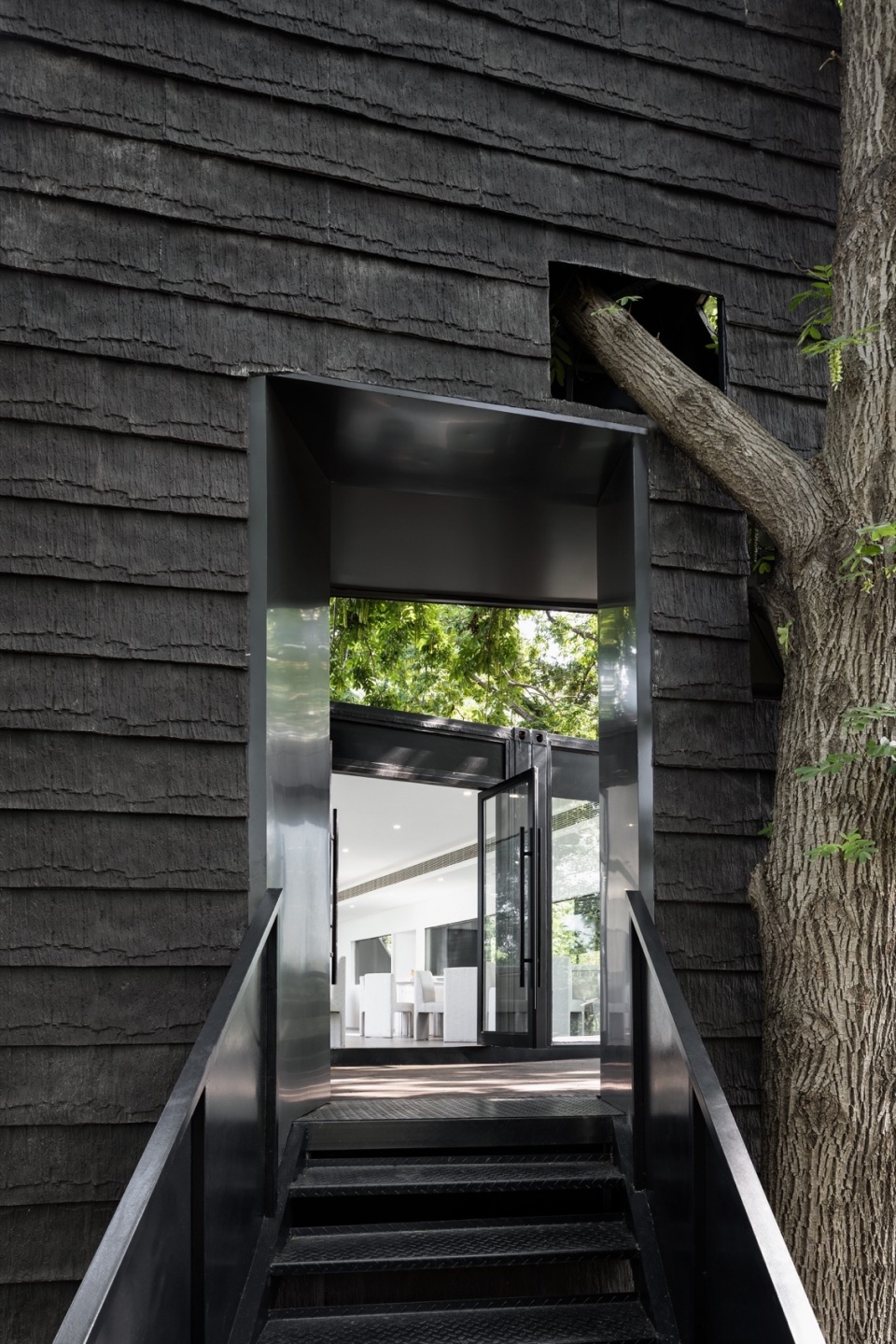 yushan park lim cafe renovation by parallec