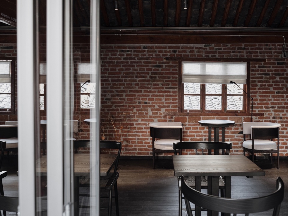 Scented Coffee Baoshan by No 10 Architects