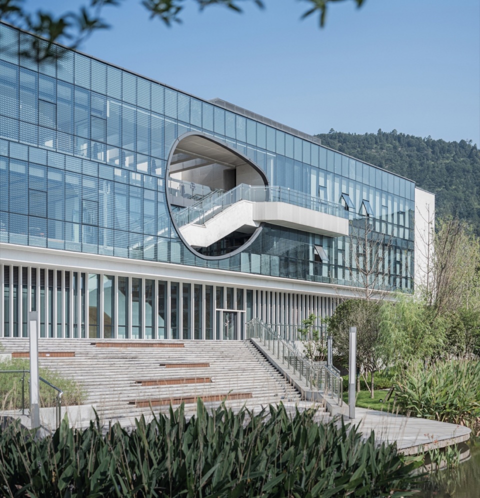 Student Activity Center in Yibin Campus of Chengdu Technological University