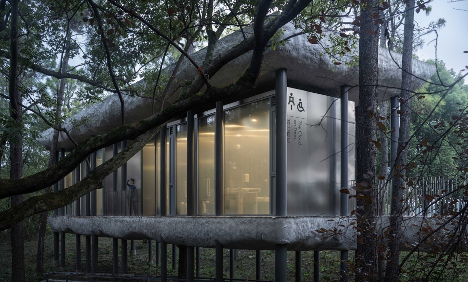 public restroom of nanjing sifang art district by wuwu atelier