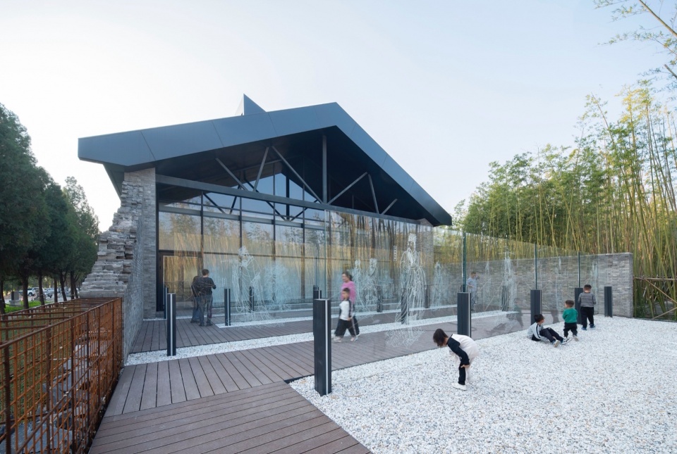 Lv Ancestral Home Revitalization of The Relic Site of Yongle Palace by URBANUS
