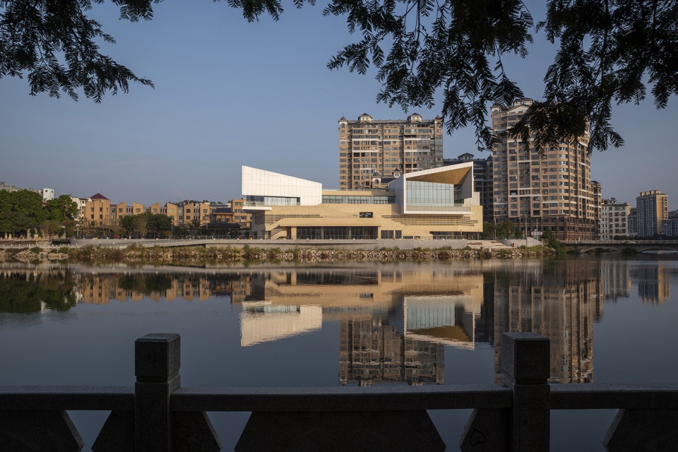jiangxi shangyou urban art innovation center by dimu design