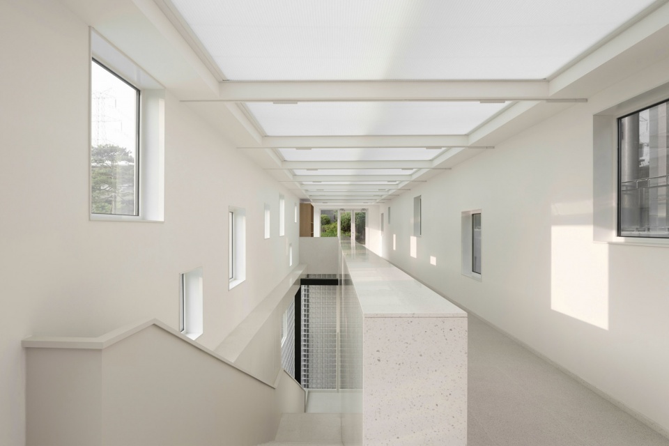 joyous spring wellness center by soong lab