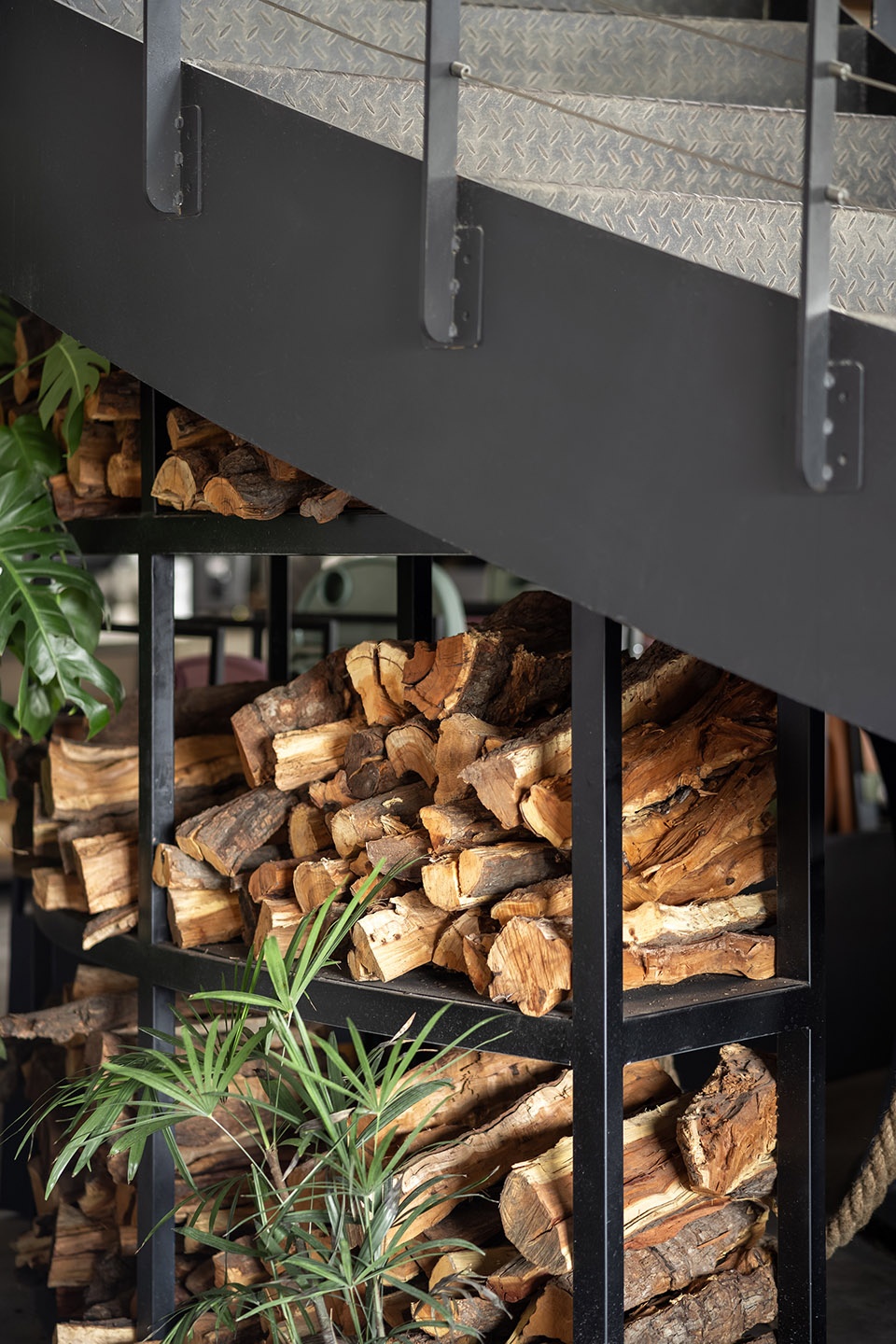 leban restaruant by mos design