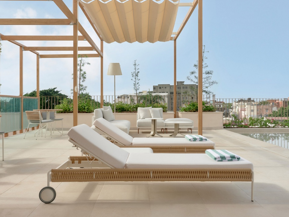 kimpton las mercedes hotel by moneo brock architects