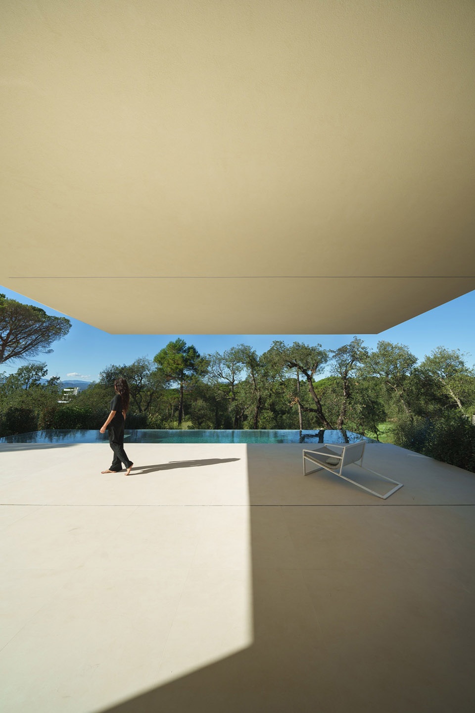camiral house by fran silvestre arquitectos