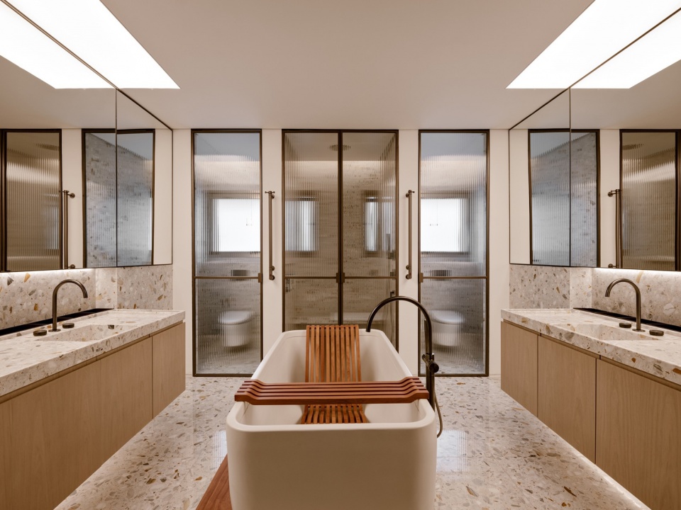 Sete Apartment by Studio Arthur Casas