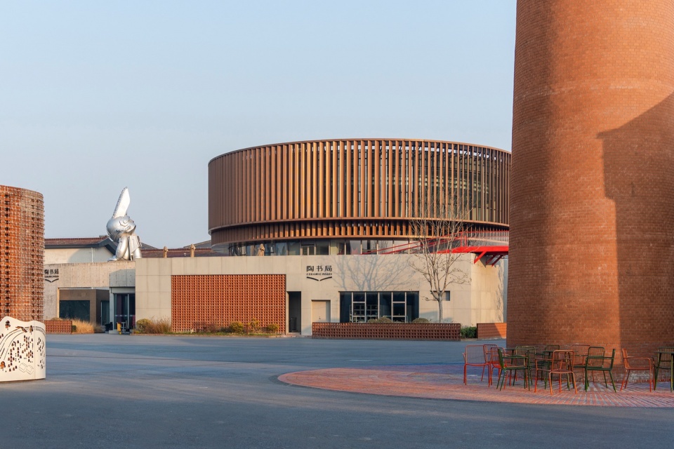 Cultural Revitalization of Yixing Creative Cultural Ceramic Avenue CCCA by YUSHE YUZHU