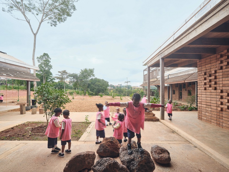 african flow kindergarten by urbanitree