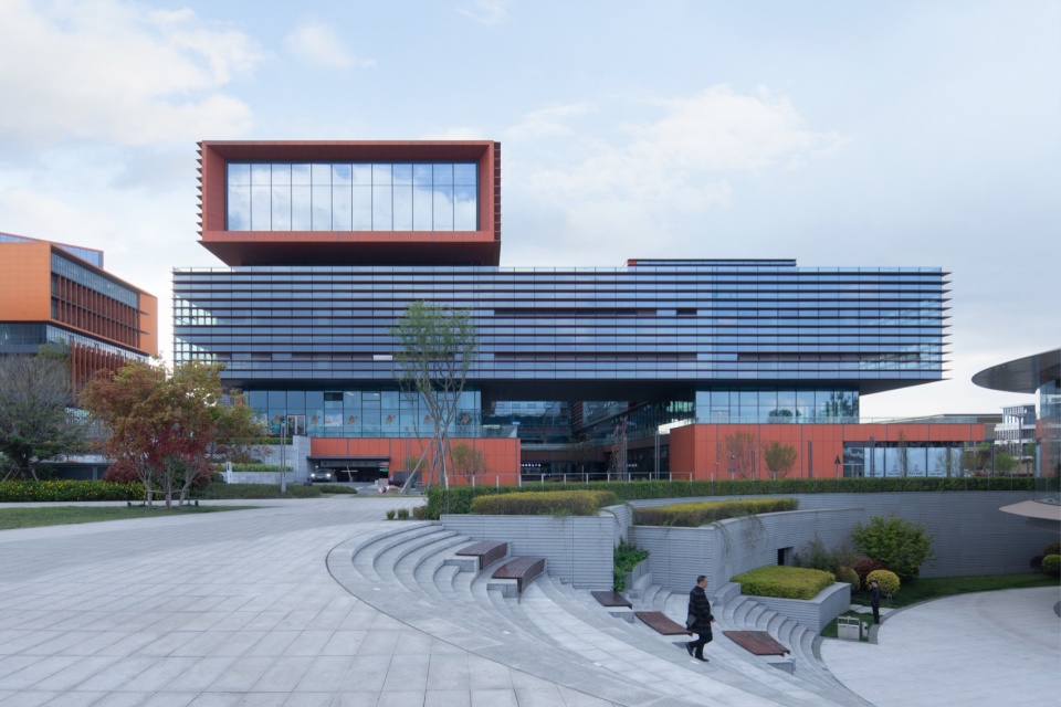 Chengdu Financial Innovation Center Project Phase I by CDADRI ATELIERS 234 France